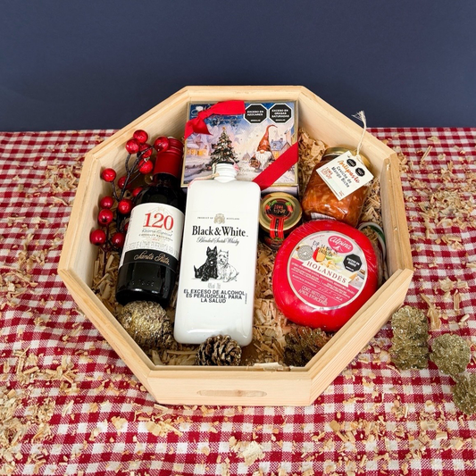 Black & White Florentina: bandeja octagonal de madera con tapa, whisky Black & White, vino Santa Rita 120, queso holandés y trufas